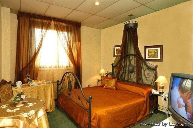 Hotel Thp Bologna à Carteria di Sesto Rastignano Chambre photo