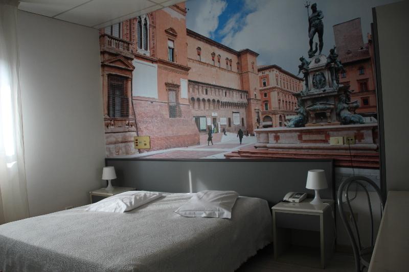 Hotel Thp Bologna à Carteria di Sesto Rastignano Extérieur photo