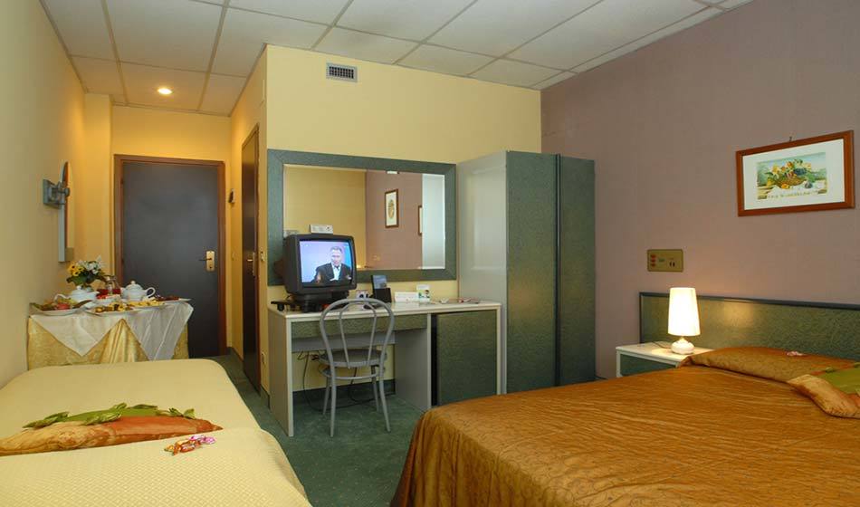 Hotel Thp Bologna à Carteria di Sesto Rastignano Extérieur photo