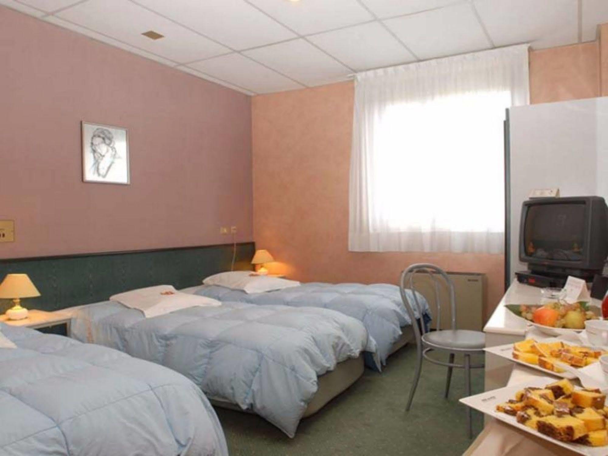 Hotel Thp Bologna à Carteria di Sesto Rastignano Extérieur photo