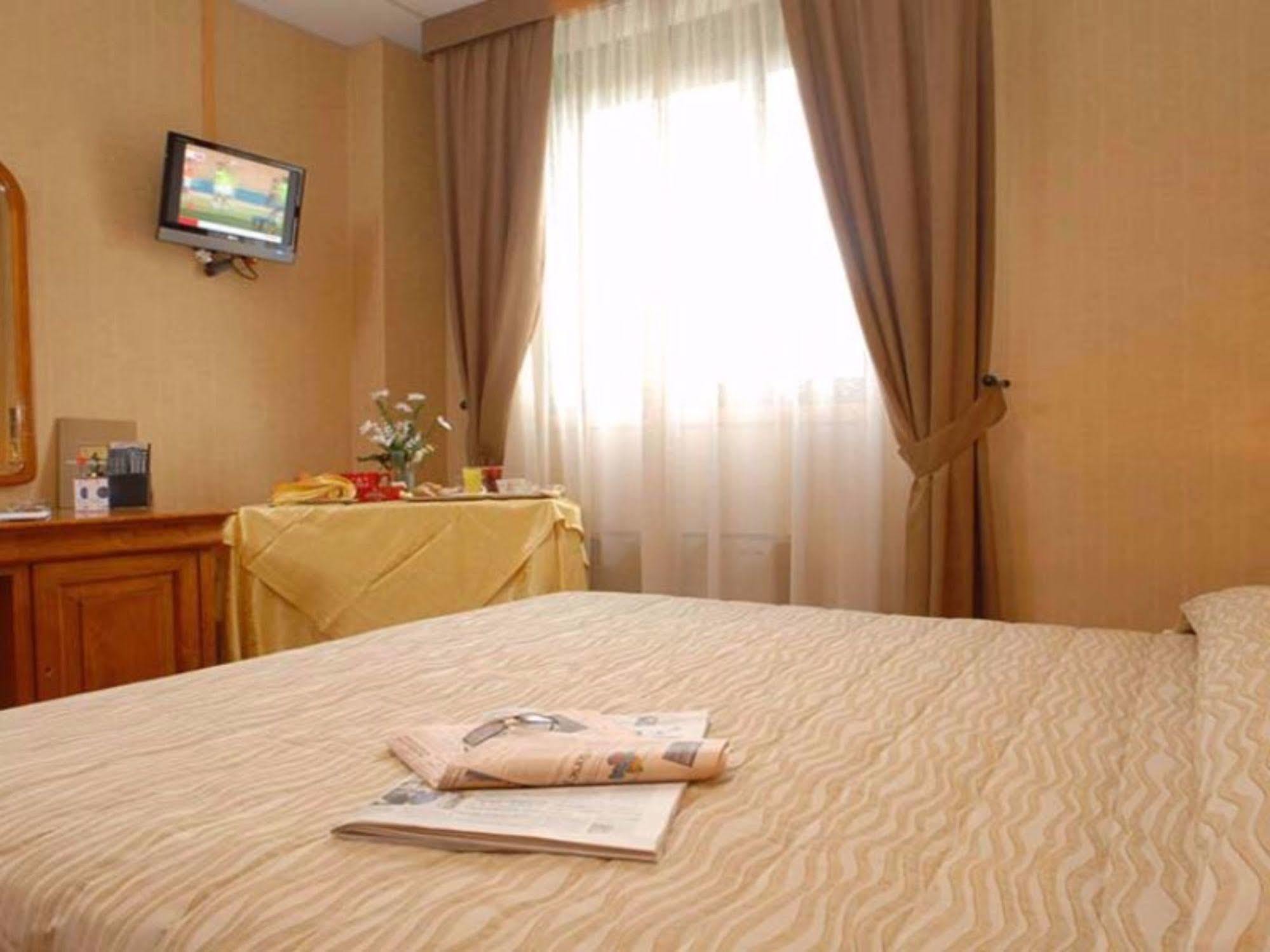 Hotel Thp Bologna à Carteria di Sesto Rastignano Extérieur photo