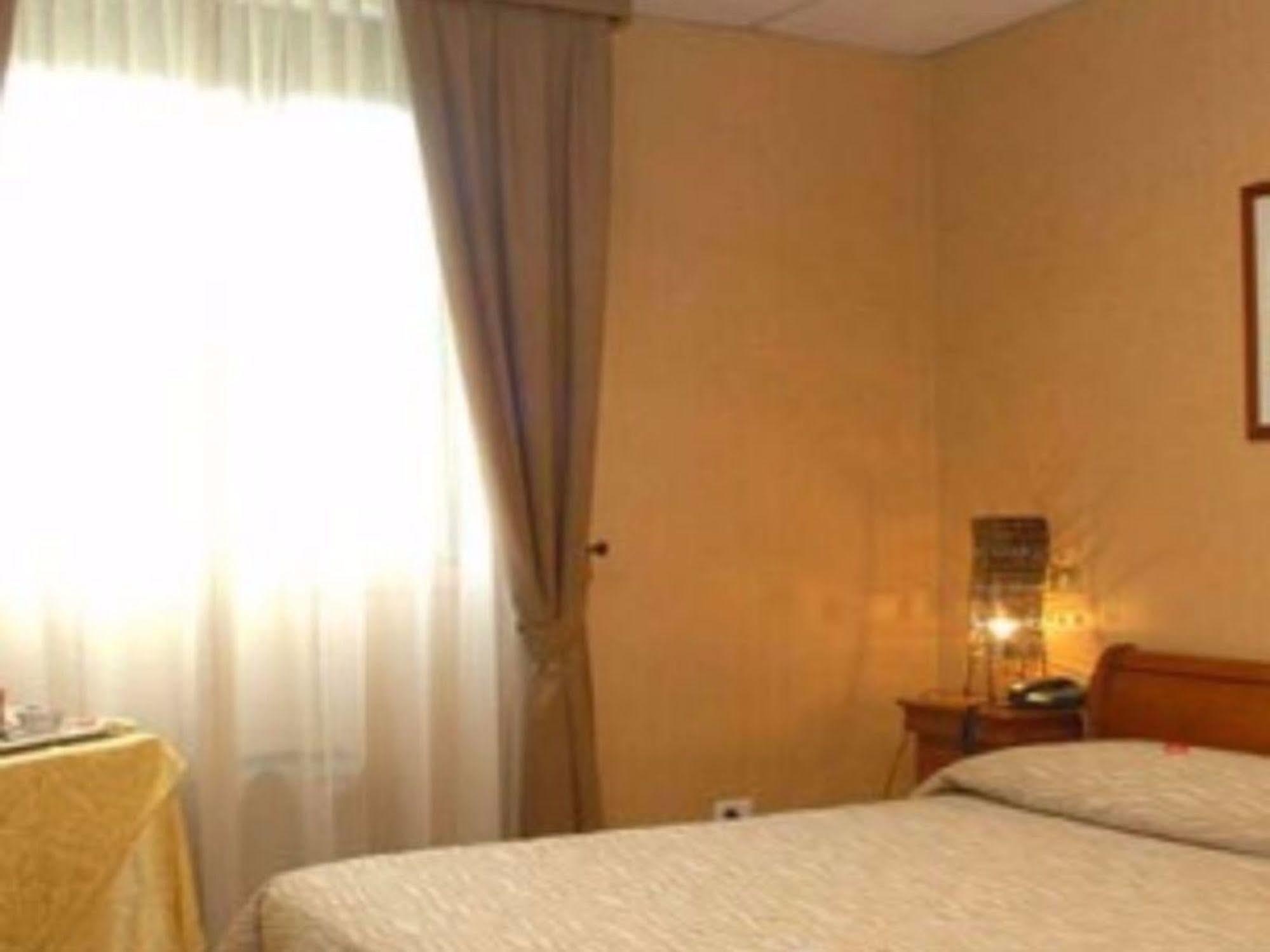 Hotel Thp Bologna à Carteria di Sesto Rastignano Extérieur photo